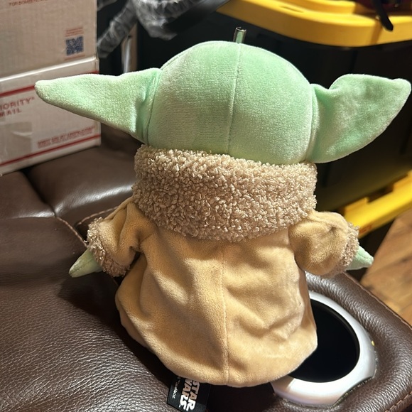 STAR WARS GROGU Stuffie - Picture 2 of 3